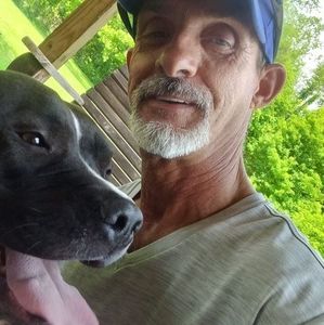 Meet your Posher, Chuck